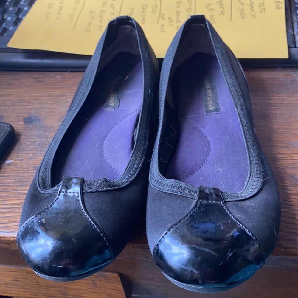 Dana Buchman ballet flats sz. 6 medium